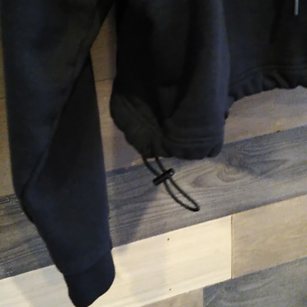 Adidas Black Cropped Hoodie. Women's. Sz L Retro inspired. - Picture 6 of 8